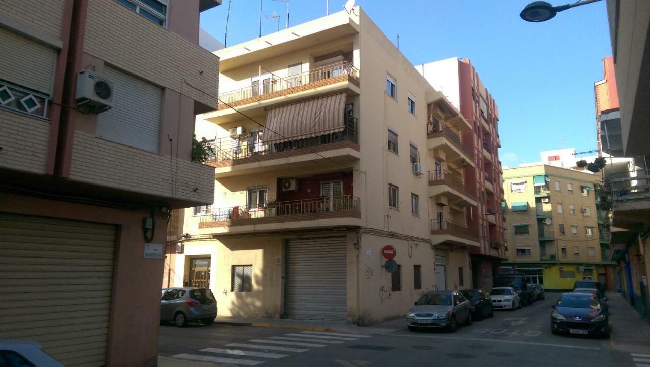 Apartamento San Antonio Appartement Sedavi Buitenkant foto